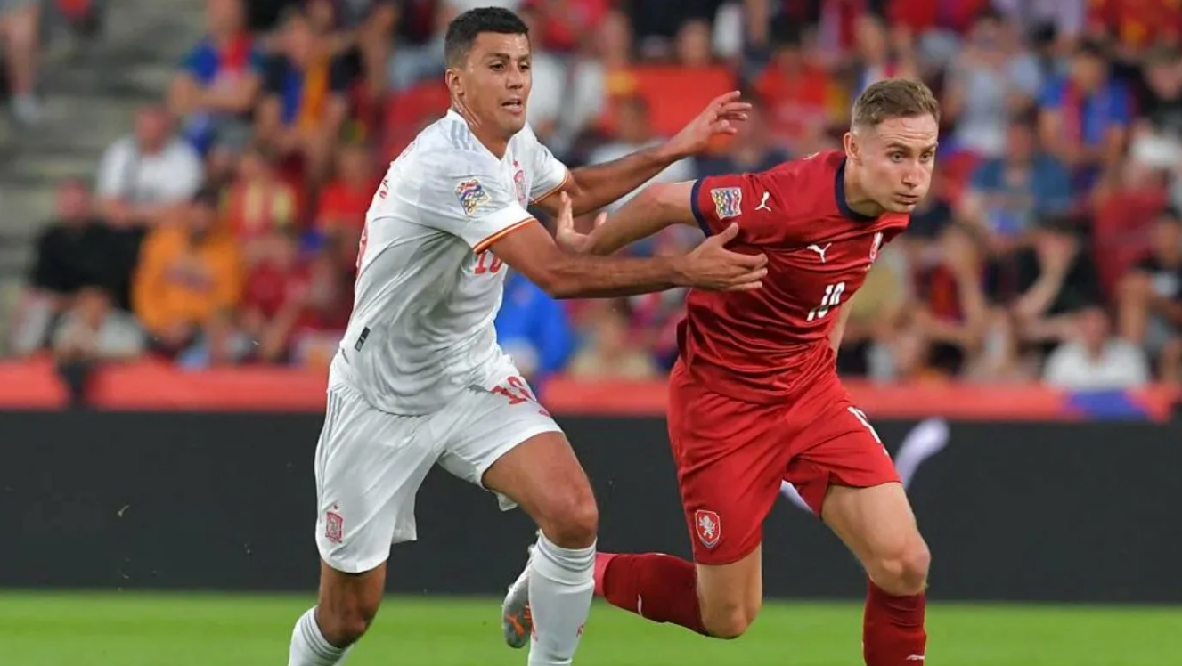 Finanční problémy klubů Chance Liga důvody, důsledky a řešení
